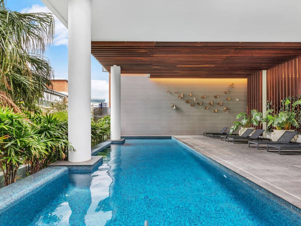 19 Wilson Street, West End - Thumbnail 13