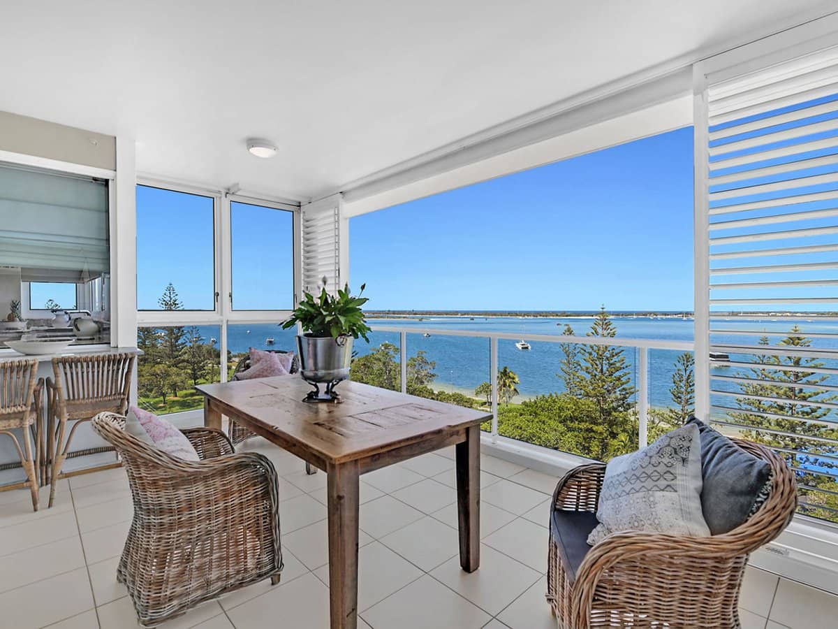 212 Marine Parade, Labrador - Thumbnail 6