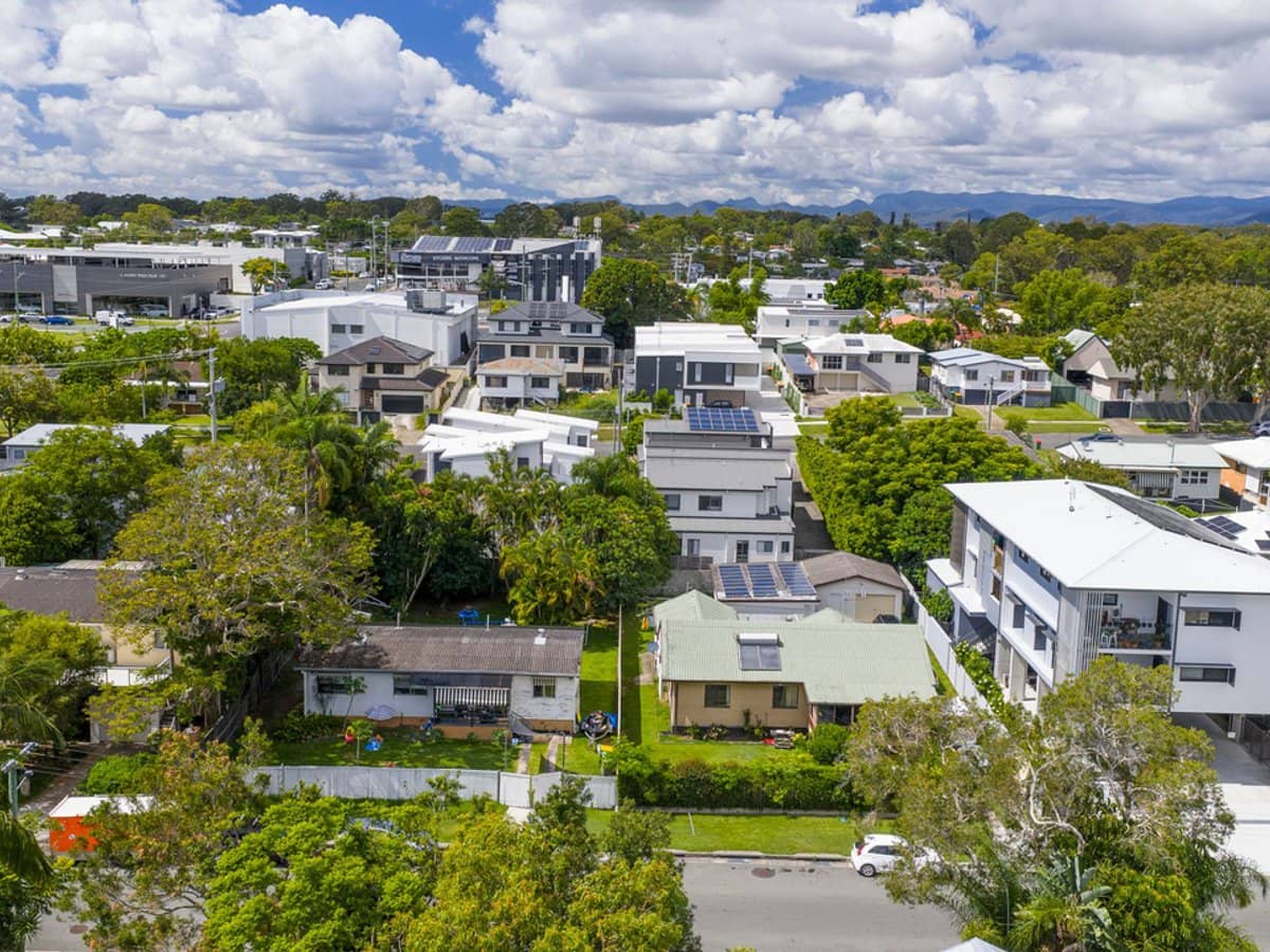 106 Eugaree Street, SOUTHPORT - Thumbnail 16