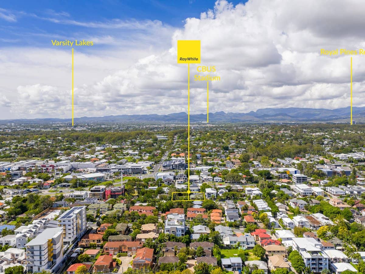 106 Eugaree Street, SOUTHPORT - Thumbnail 8