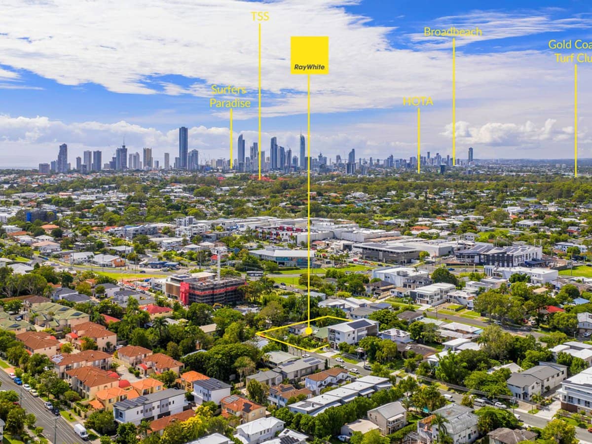 106 Eugaree Street, SOUTHPORT - Thumbnail 11