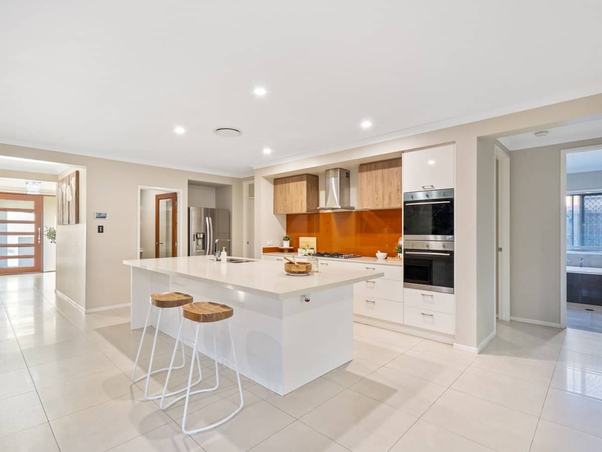 9 Lomond Street, South Ripley - Thumbnail 9