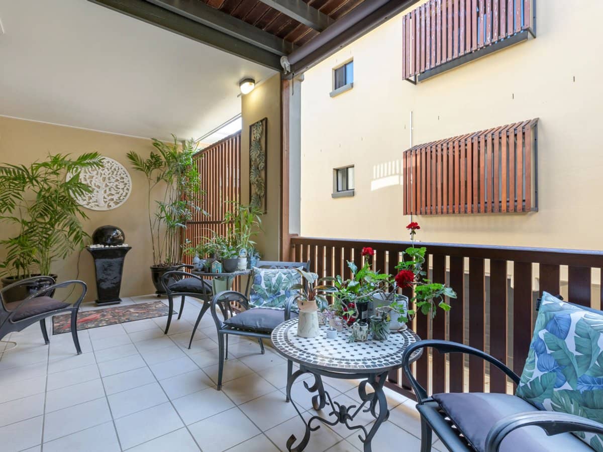 336 Cavendish Road, Coorparoo - Thumbnail 9