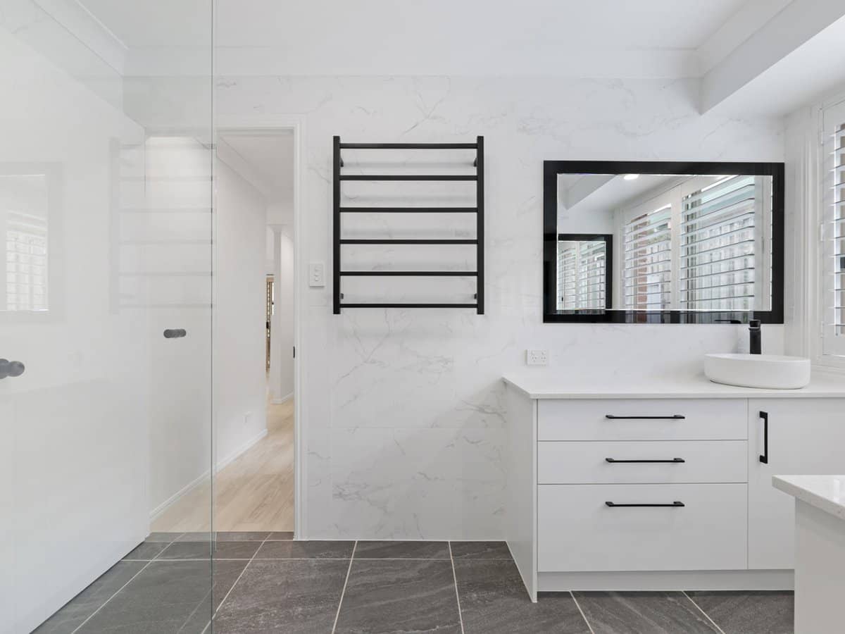 3 Coolawin Place, NERANG - Thumbnail 9