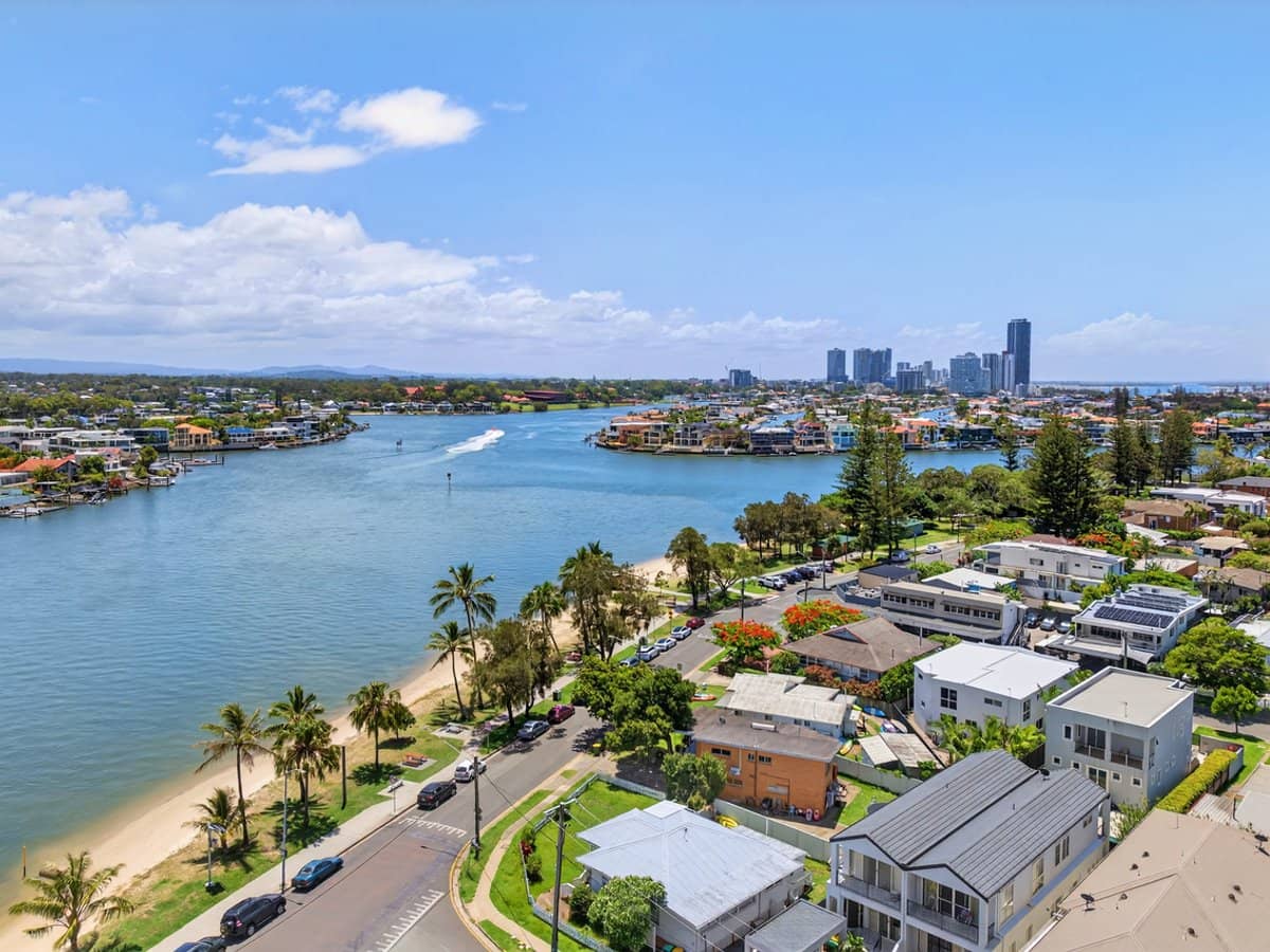 3 River Drive, SURFERS PARADISE - Thumbnail 1