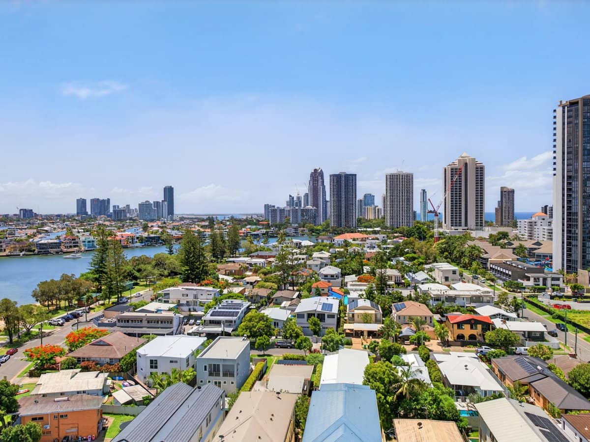 3 River Drive, SURFERS PARADISE - Thumbnail 2