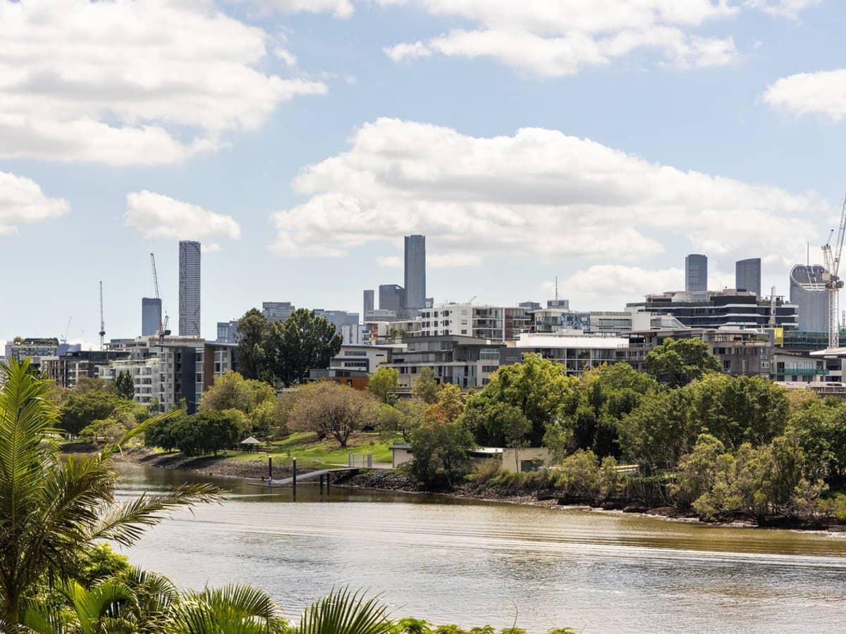 26 Brisbane Street, Toowong - Thumbnail 4