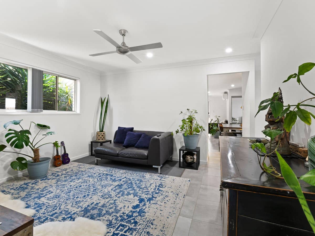 6 Dysart Drive, HOLMVIEW - Thumbnail 4