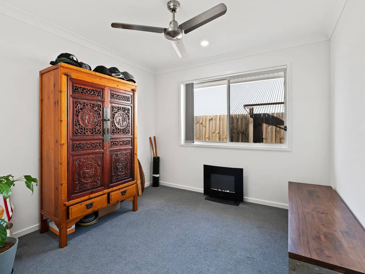 6 Dysart Drive, HOLMVIEW - Thumbnail 7