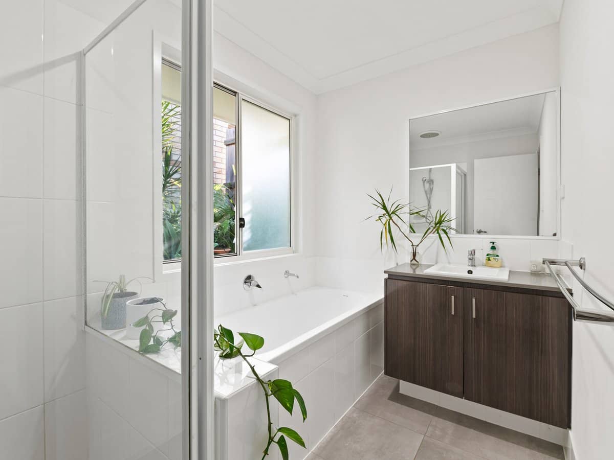 6 Dysart Drive, HOLMVIEW - Thumbnail 8