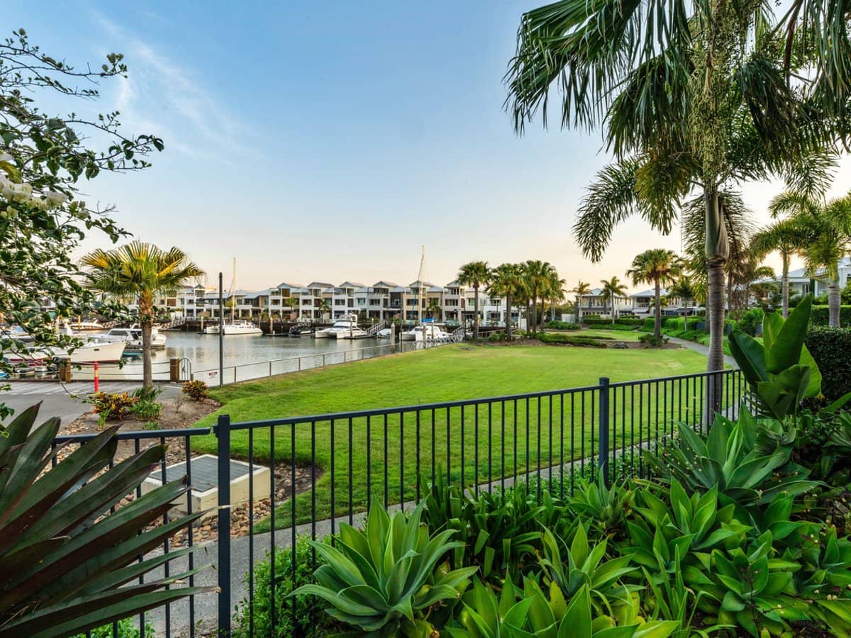 2 Brindabella Close, Coomera Waters - Thumbnail 2