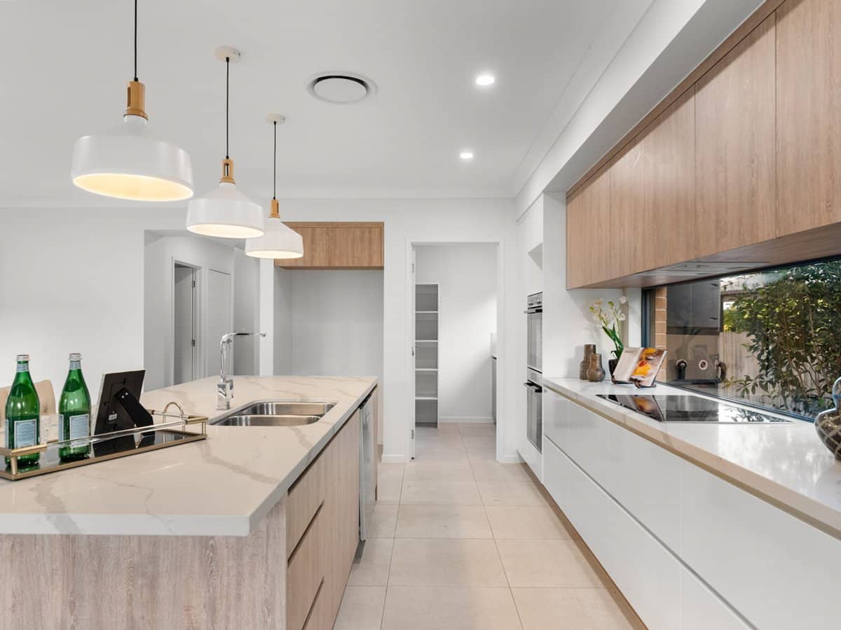 7 Resi Drive, Regents Park - Thumbnail 10