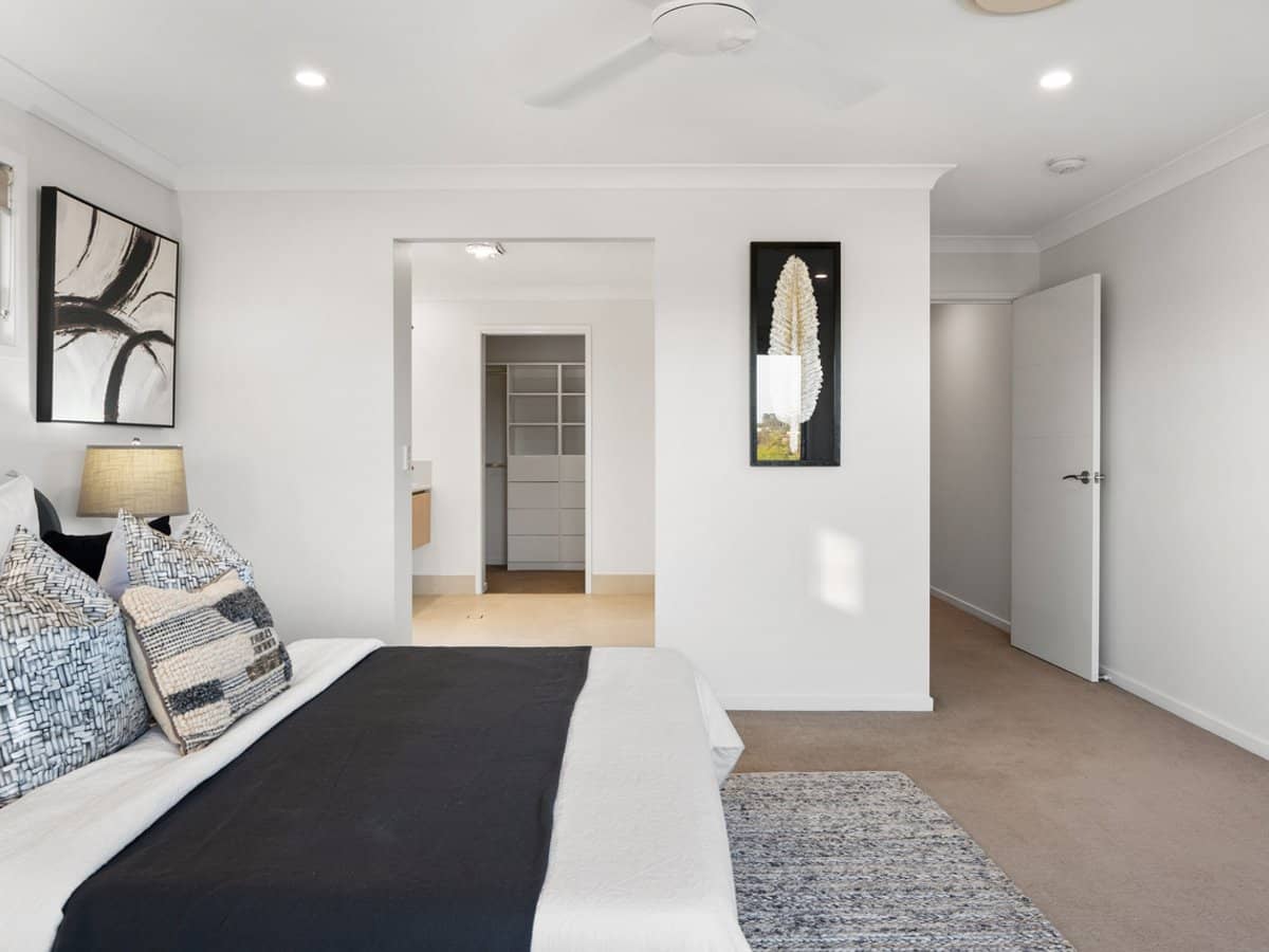 7 Resi Drive, Regents Park - Thumbnail 14