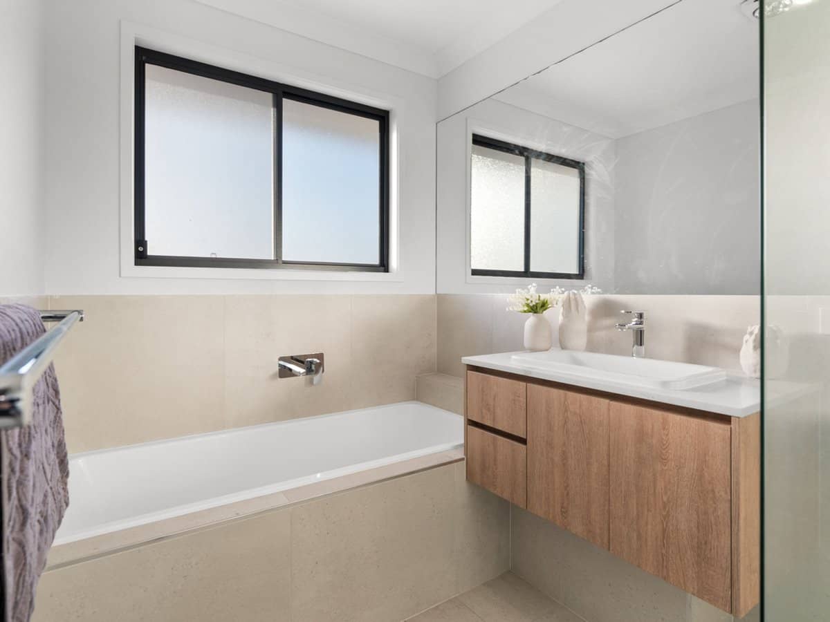 7 Resi Drive, Regents Park - Thumbnail 15