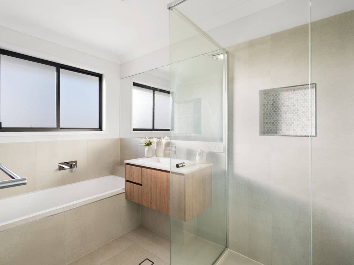 7 Resi Drive, Regents Park - Thumbnail 17