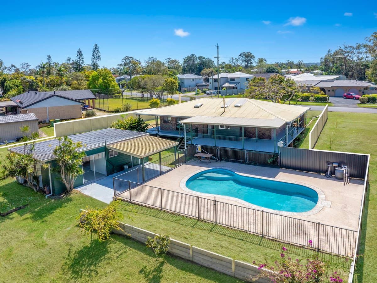 28 Atlantic Drive, LOGANHOLME - Thumbnail 1