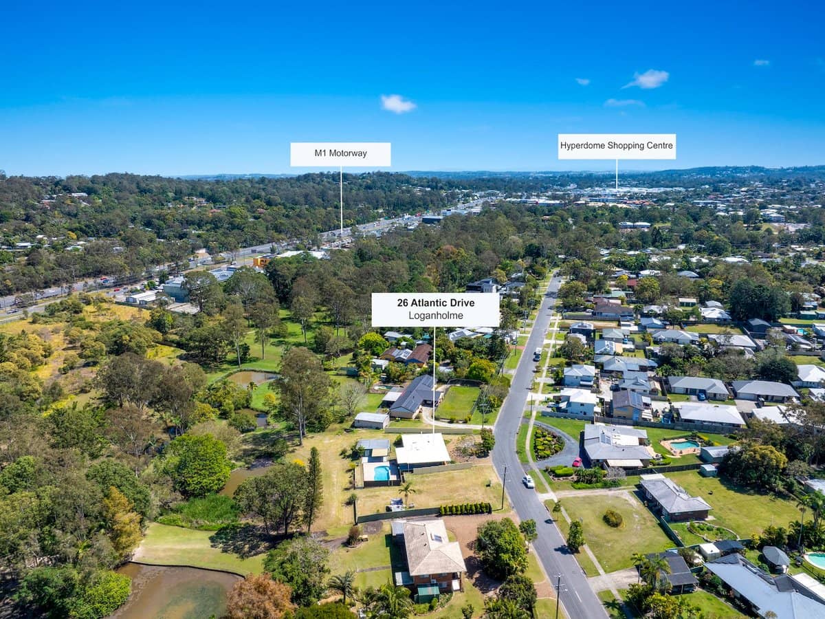 28 Atlantic Drive, LOGANHOLME - Thumbnail 13