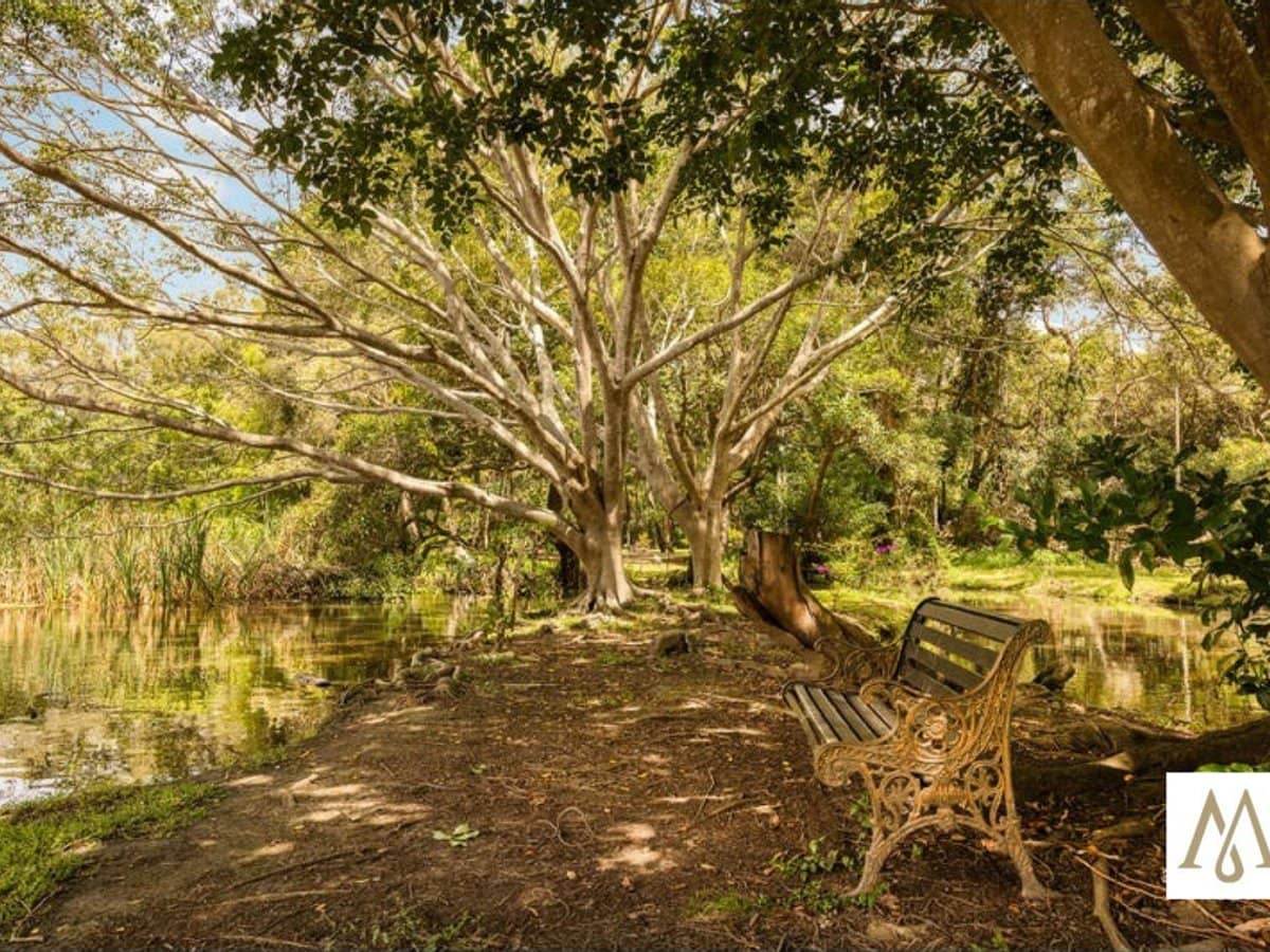 28 Atlantic Drive, LOGANHOLME - Thumbnail 24