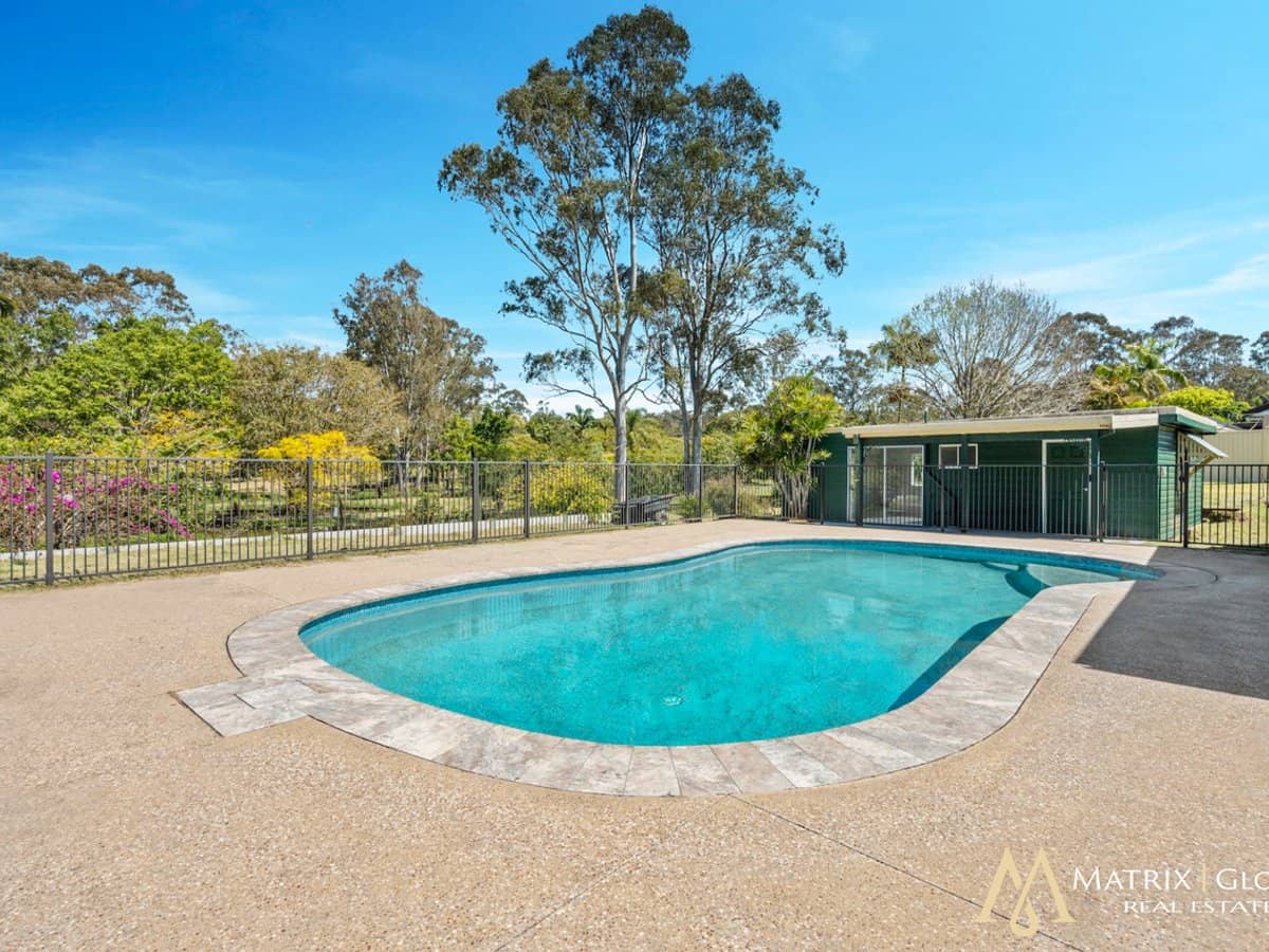 28 Atlantic Drive, LOGANHOLME - Thumbnail 30