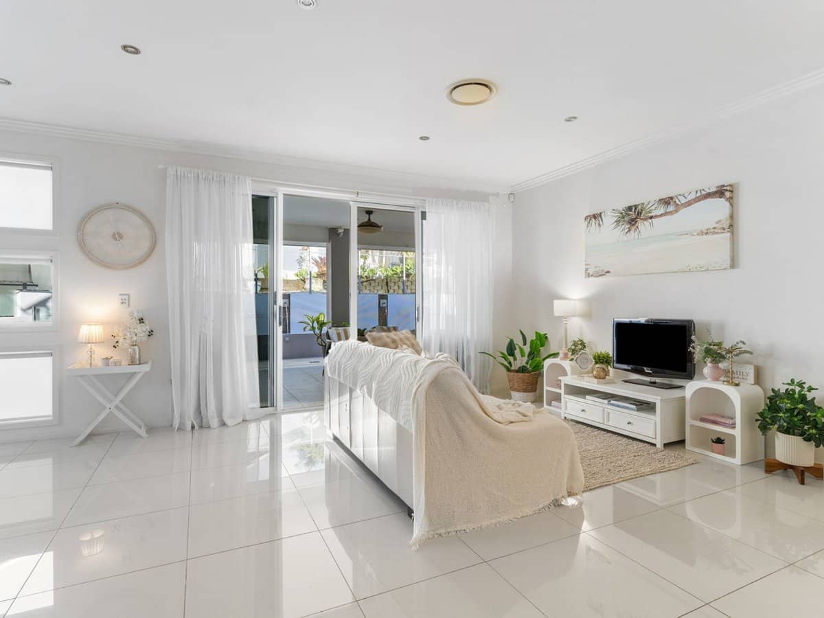 12 Swagman Road, Gilston - Thumbnail 9