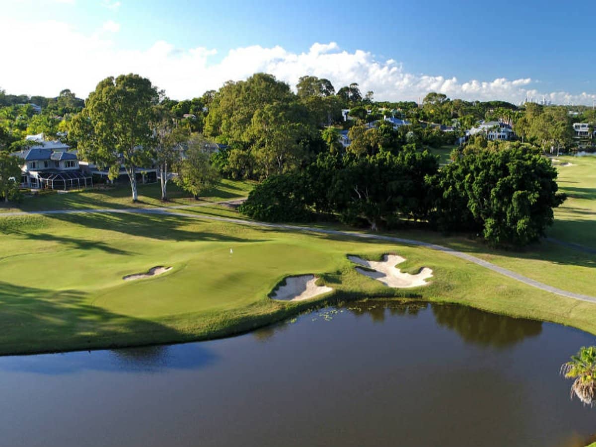 8977 The Point Circuit, SANCTUARY COVE - Thumbnail 9