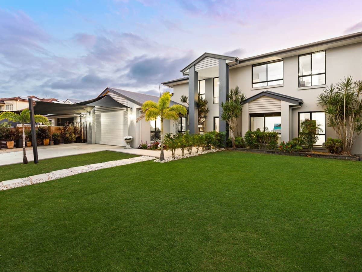 27 Brittany Drive, Oxenford - Thumbnail 2