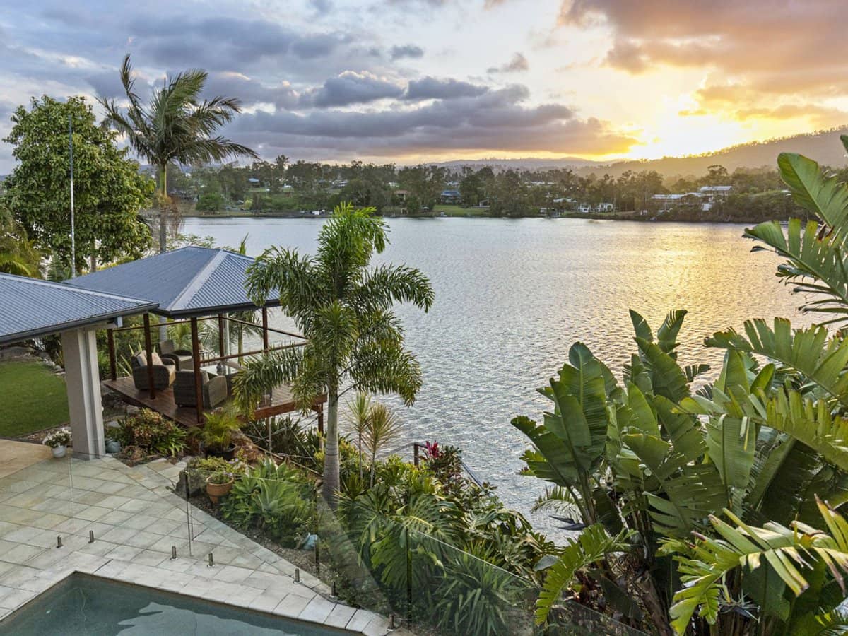 27 Brittany Drive, Oxenford - Thumbnail 3