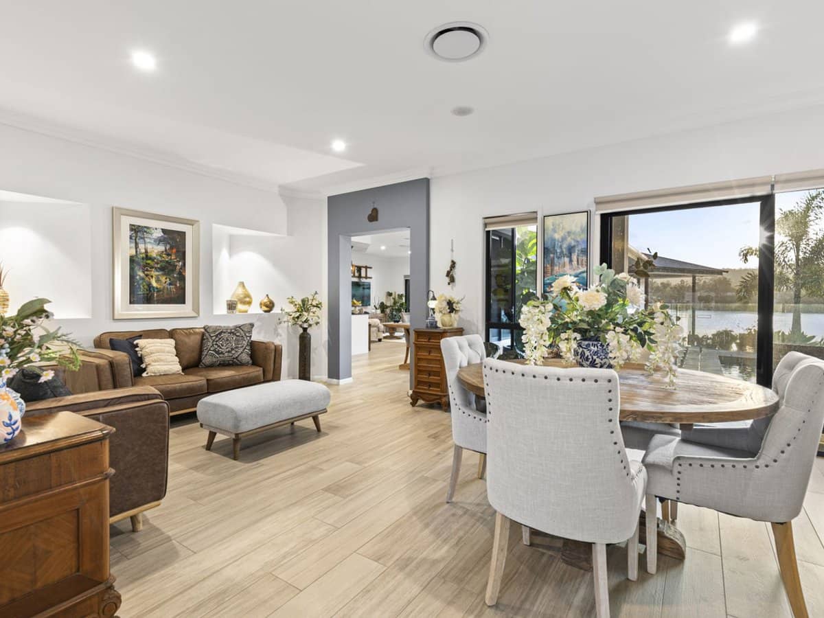 27 Brittany Drive, Oxenford - Thumbnail 14