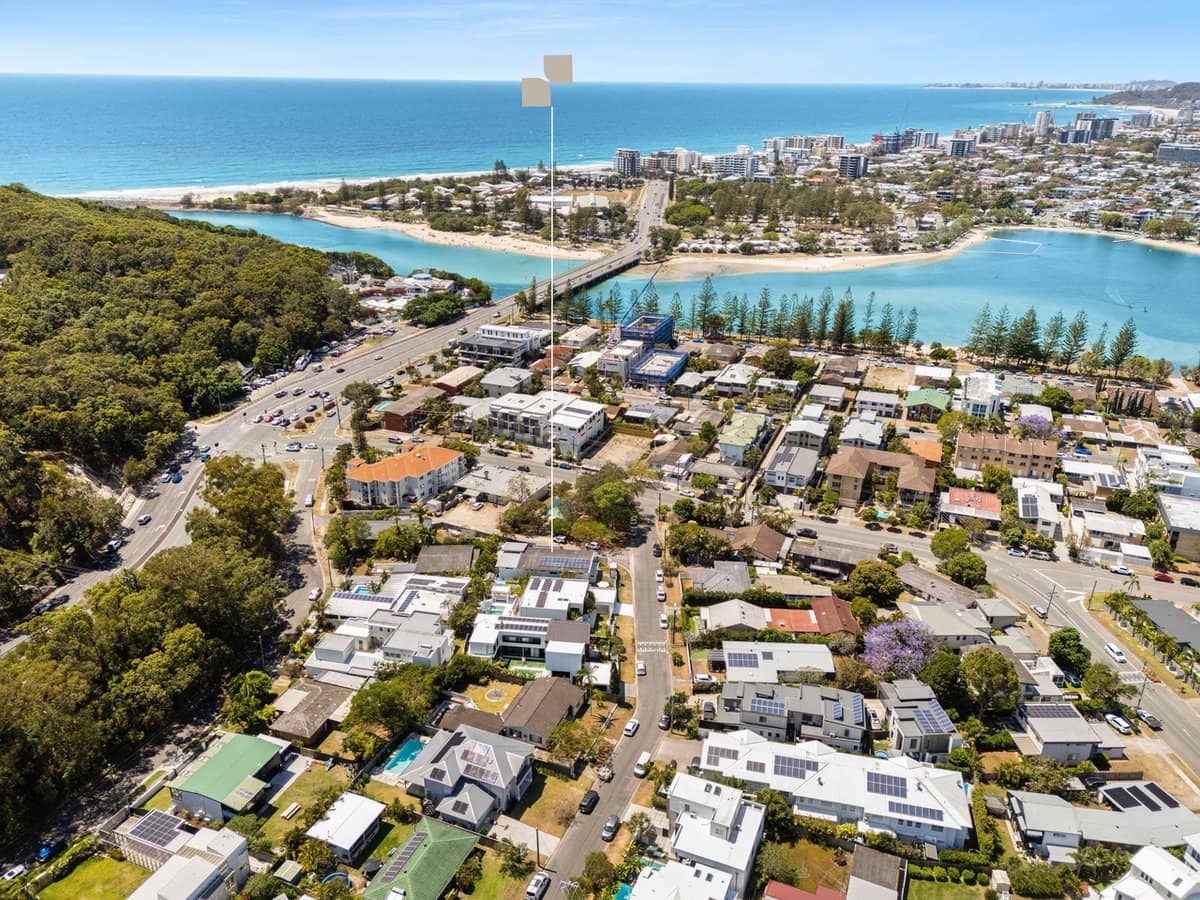 3 Tawarri Crescent, Burleigh Heads - Thumbnail 2