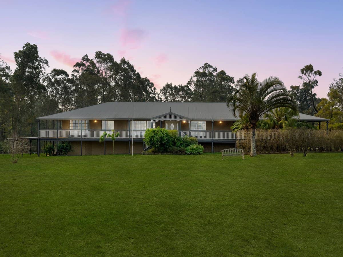 171-175 Bushman Drive, FLAGSTONE - Thumbnail 1