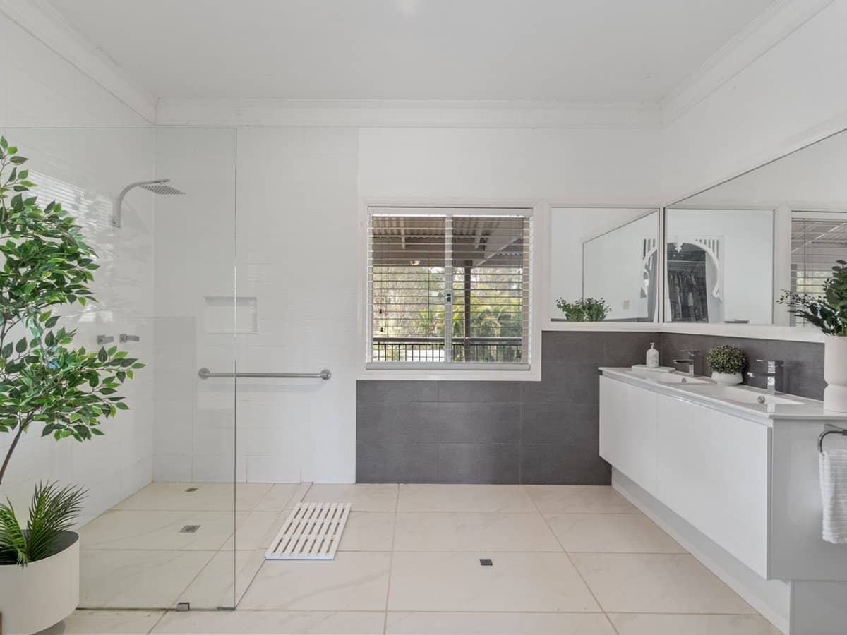 171-175 Bushman Drive, FLAGSTONE - Thumbnail 10