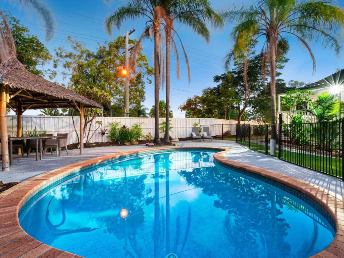 41 Uplands Drive, PARKWOOD - Thumbnail 3