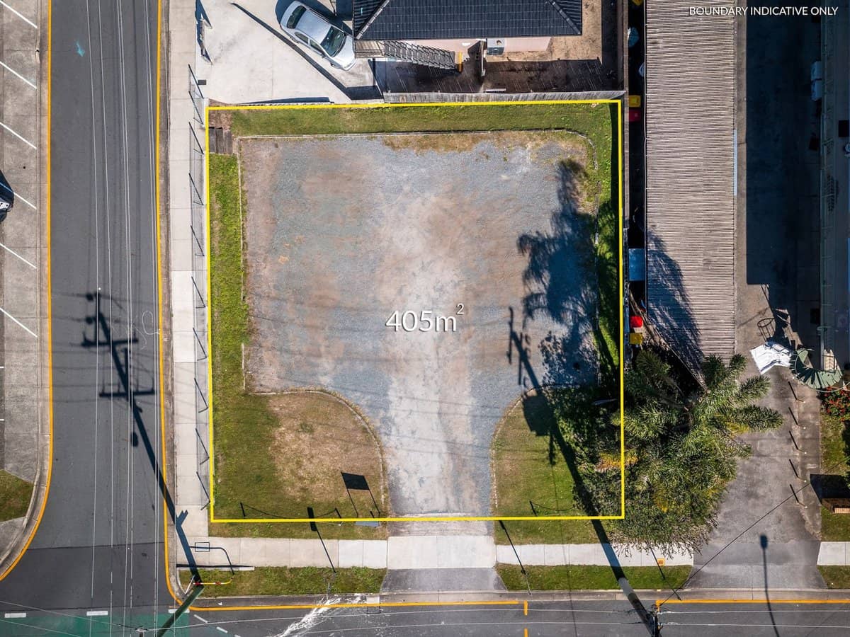 6 Monaco Street, Surfers Paradise - Thumbnail 2