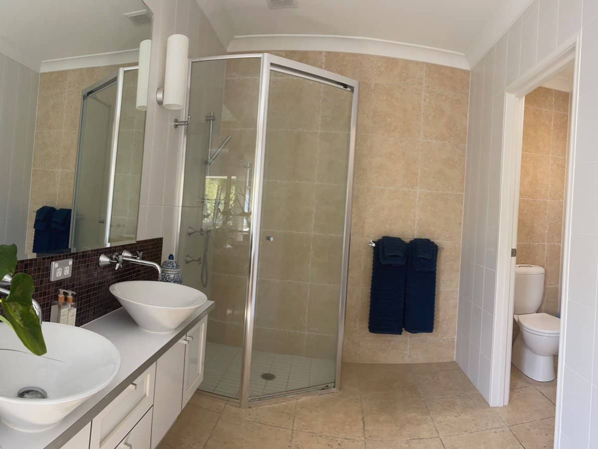 3071 Quay South Drive, Carrara - Thumbnail 13