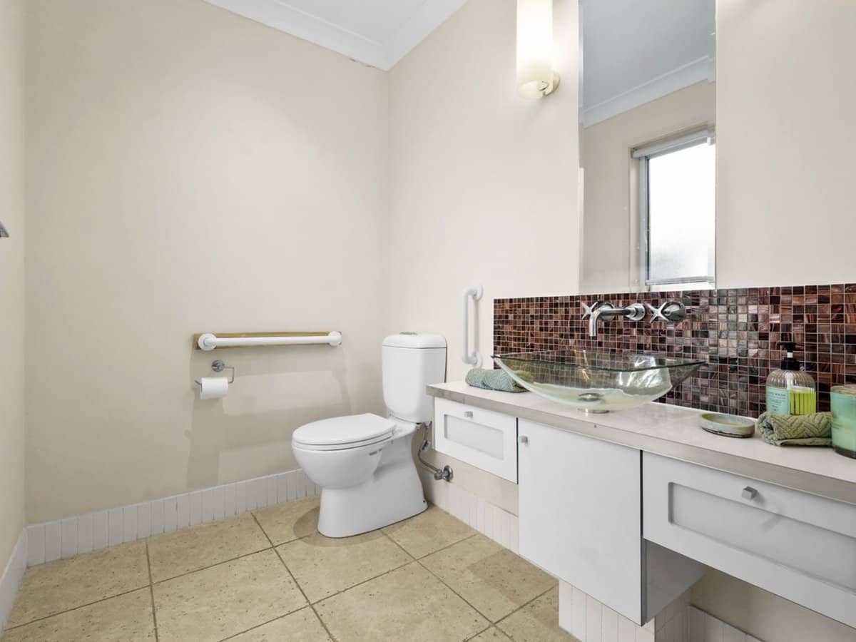 3071 Quay South Drive, Carrara - Thumbnail 15