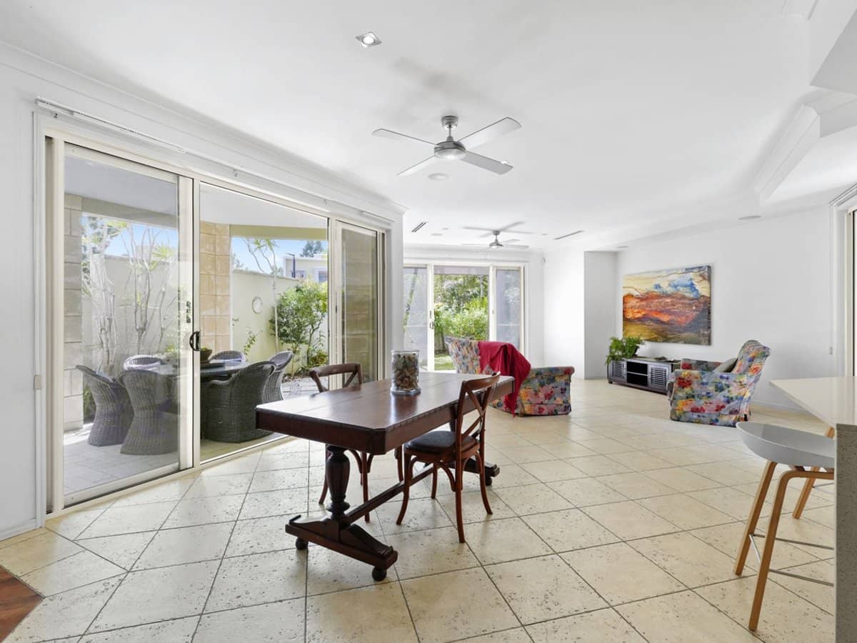 3071 Quay South Drive, Carrara - Thumbnail 16