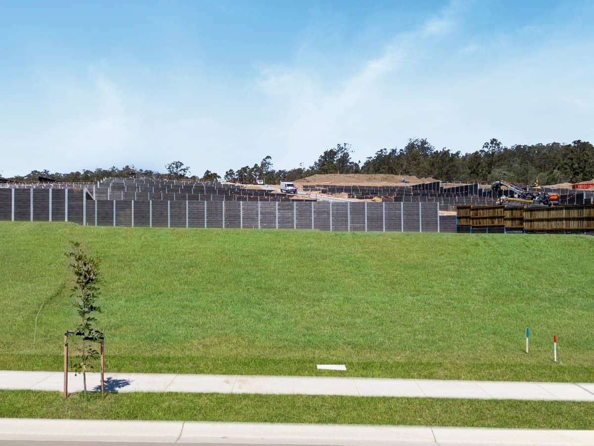 70 Halifax Street, Upper Kedron - Thumbnail 2