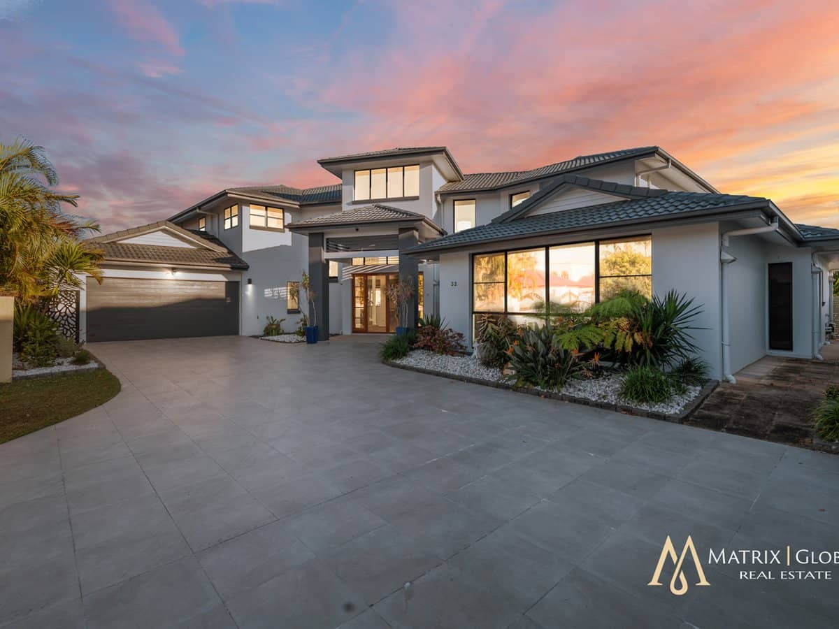 33 Prosperity Drive, HELENSVALE - Thumbnail 5