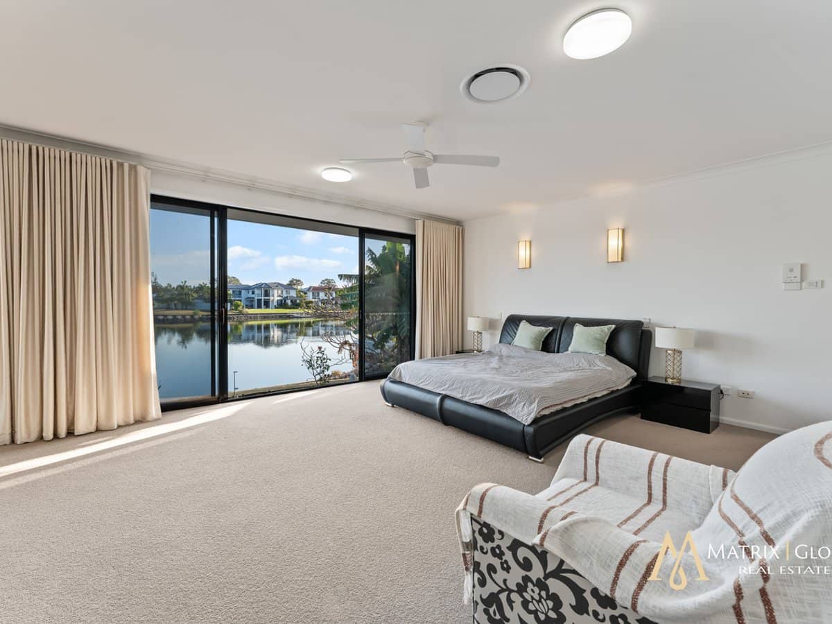 33 Prosperity Drive, HELENSVALE - Thumbnail 19