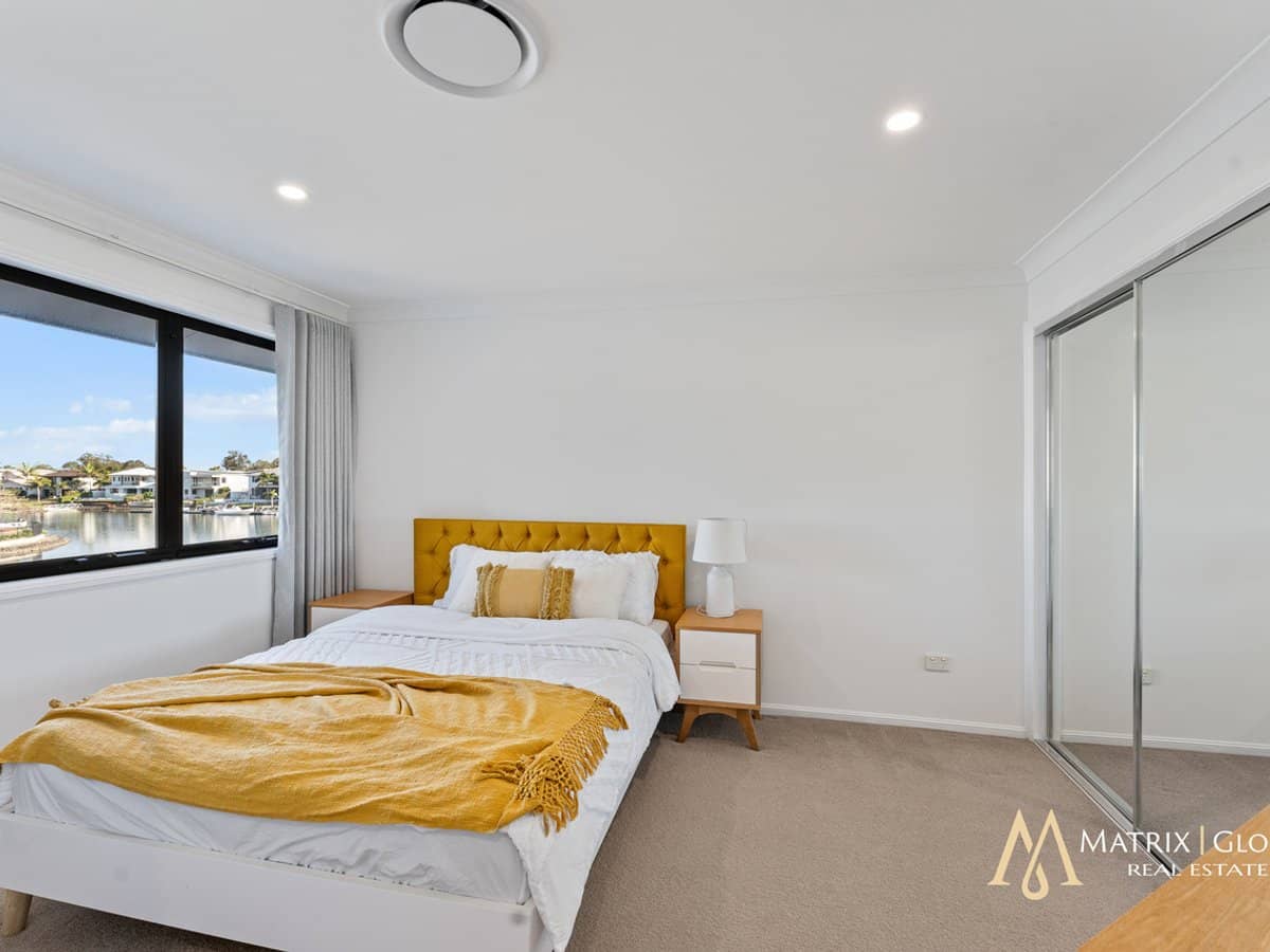 33 Prosperity Drive, HELENSVALE - Thumbnail 28