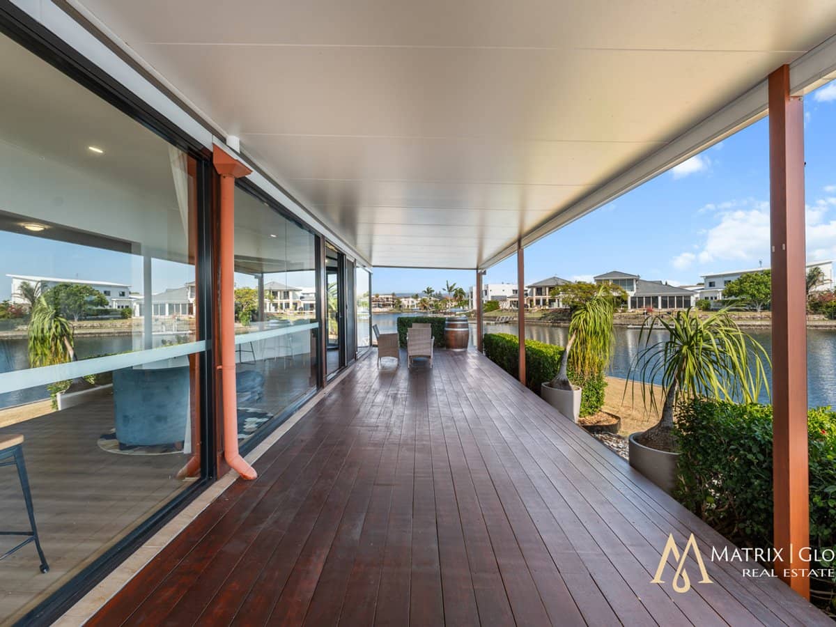 33 Prosperity Drive, HELENSVALE - Thumbnail 32