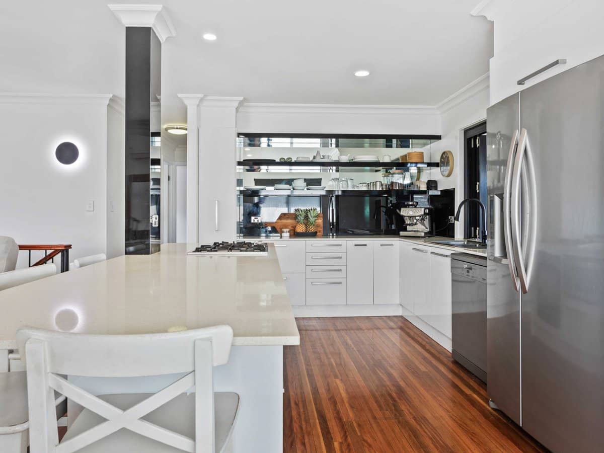 12 Myrtle Court, Palm Beach - Thumbnail 18