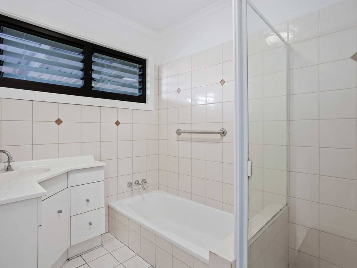 12 Myrtle Court, Palm Beach - Thumbnail 12