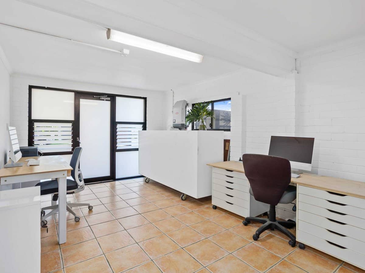 12 Myrtle Court, Palm Beach - Thumbnail 17