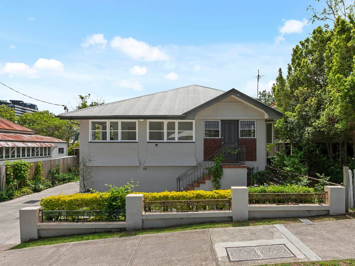 3/81 Norman Street, East Brisbane - Thumbnail 1