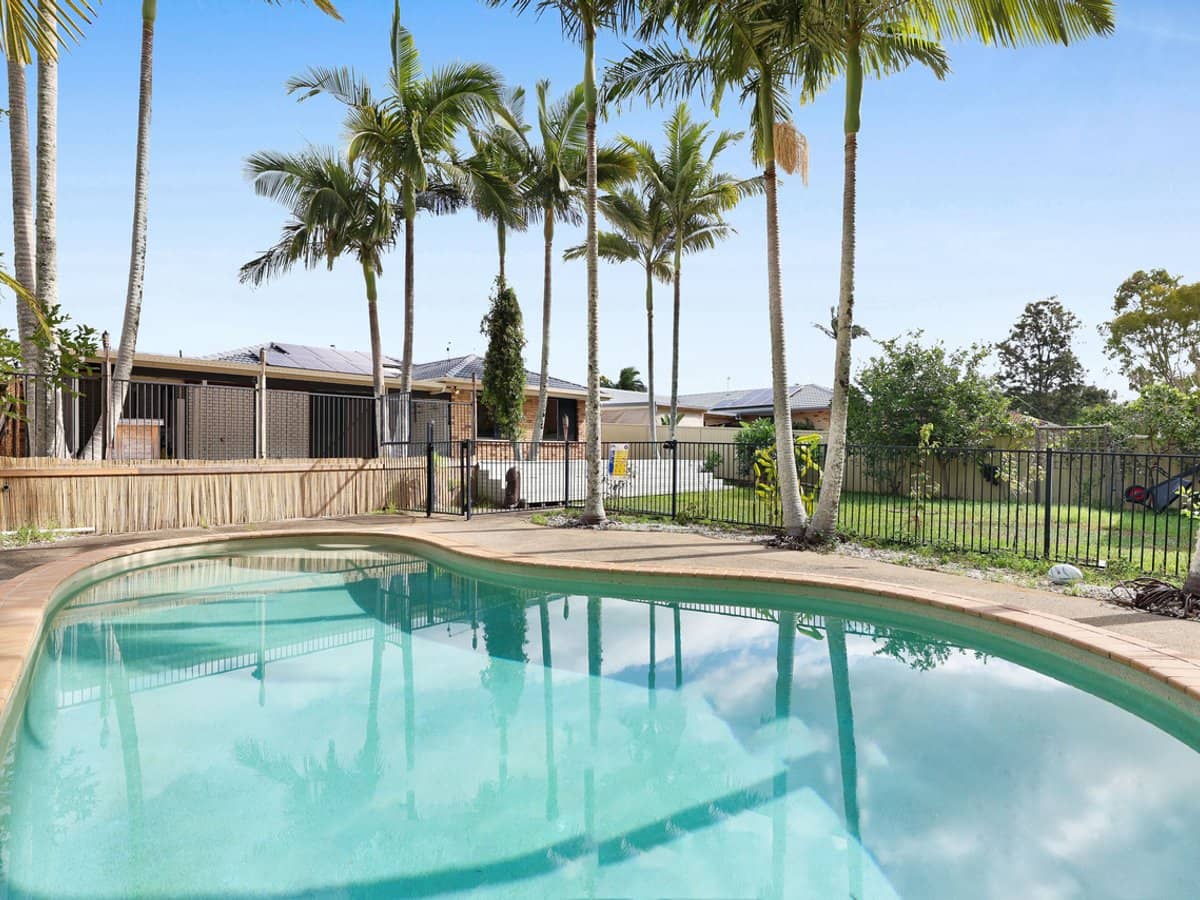 204 Mildura Drive, Helensvale - Thumbnail 1