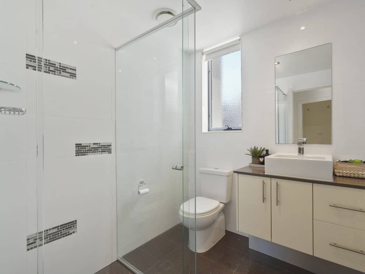 3046 Quay South Drive, Carrara - Thumbnail 13