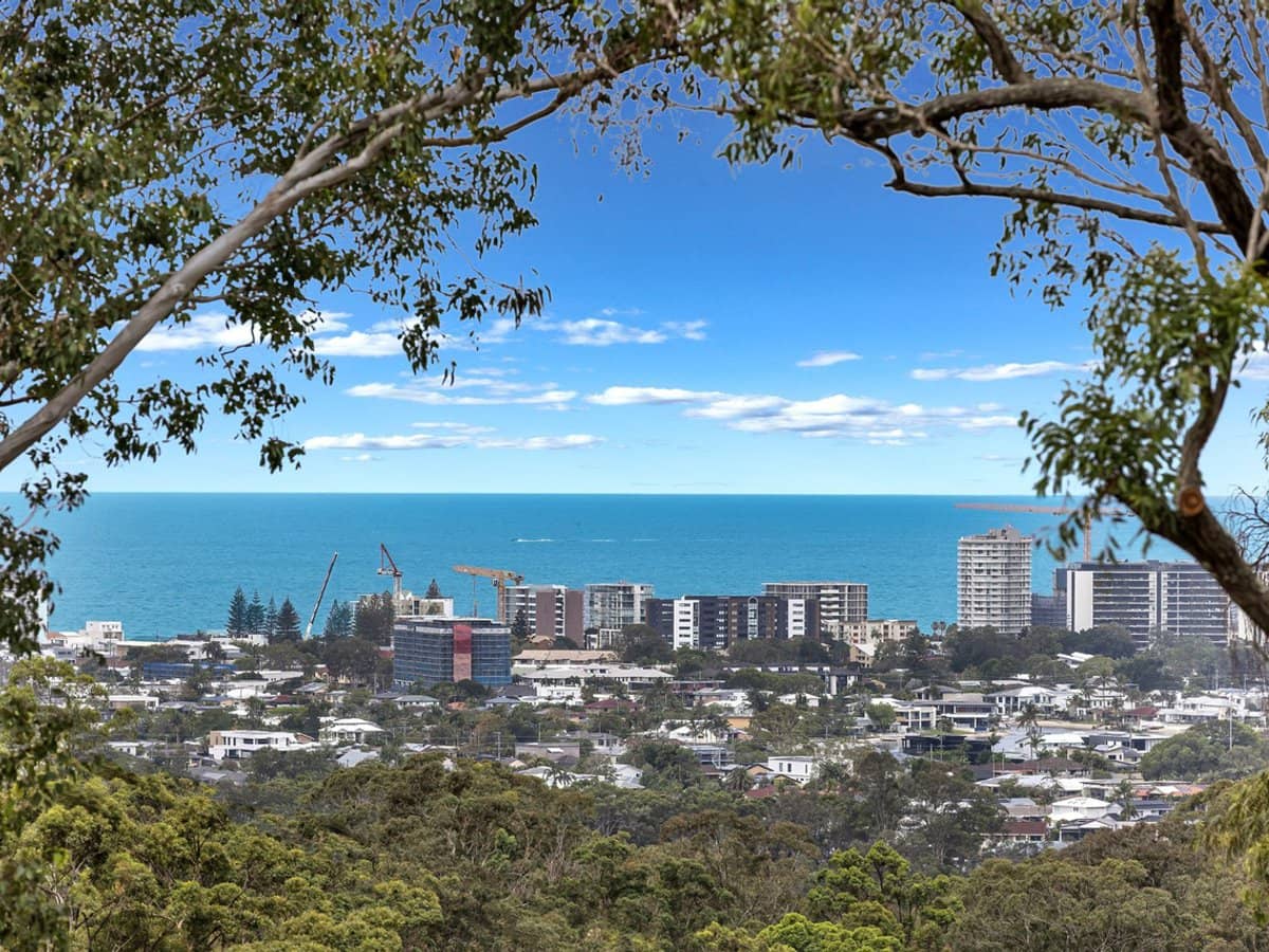 40E Skyline Terrace, Burleigh Heads - Thumbnail 1