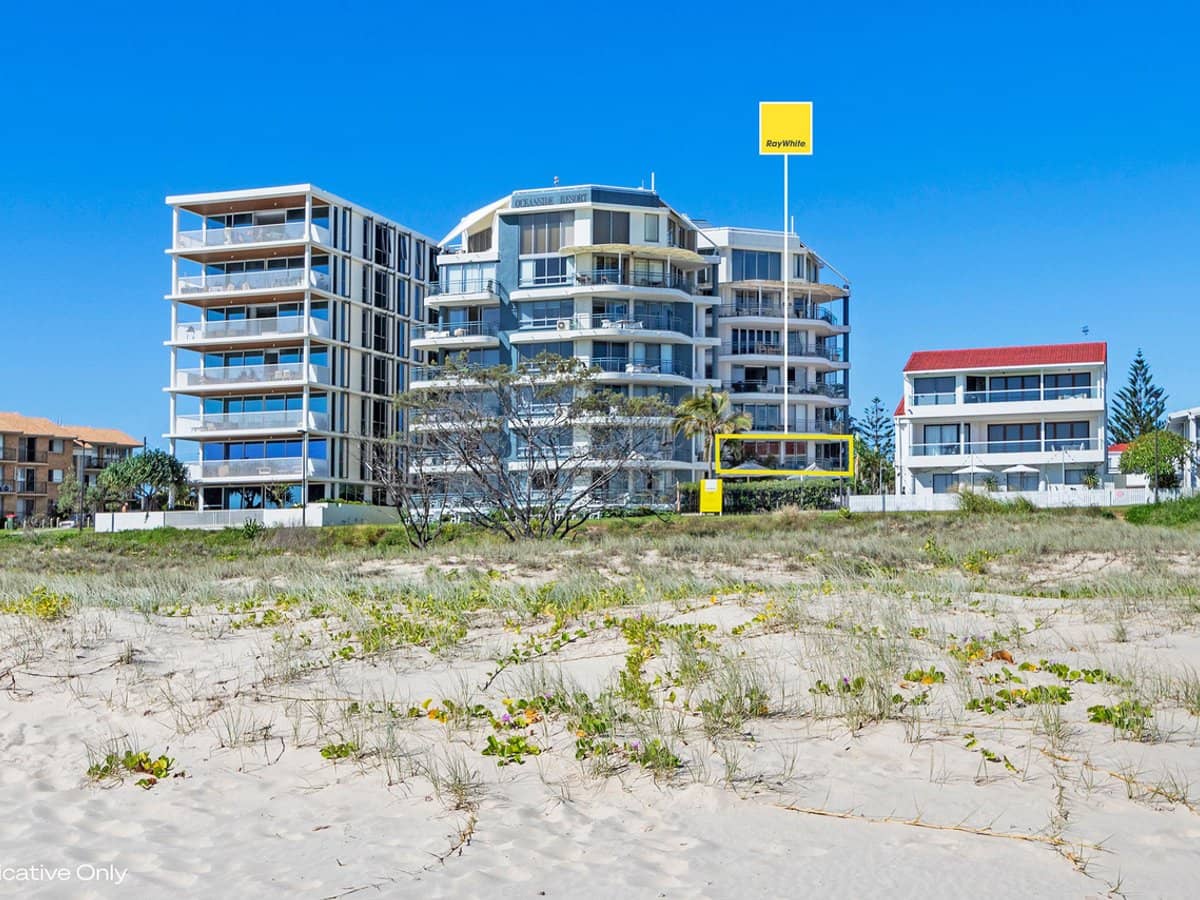 277 Golden Four Drive, Bilinga - Thumbnail 1