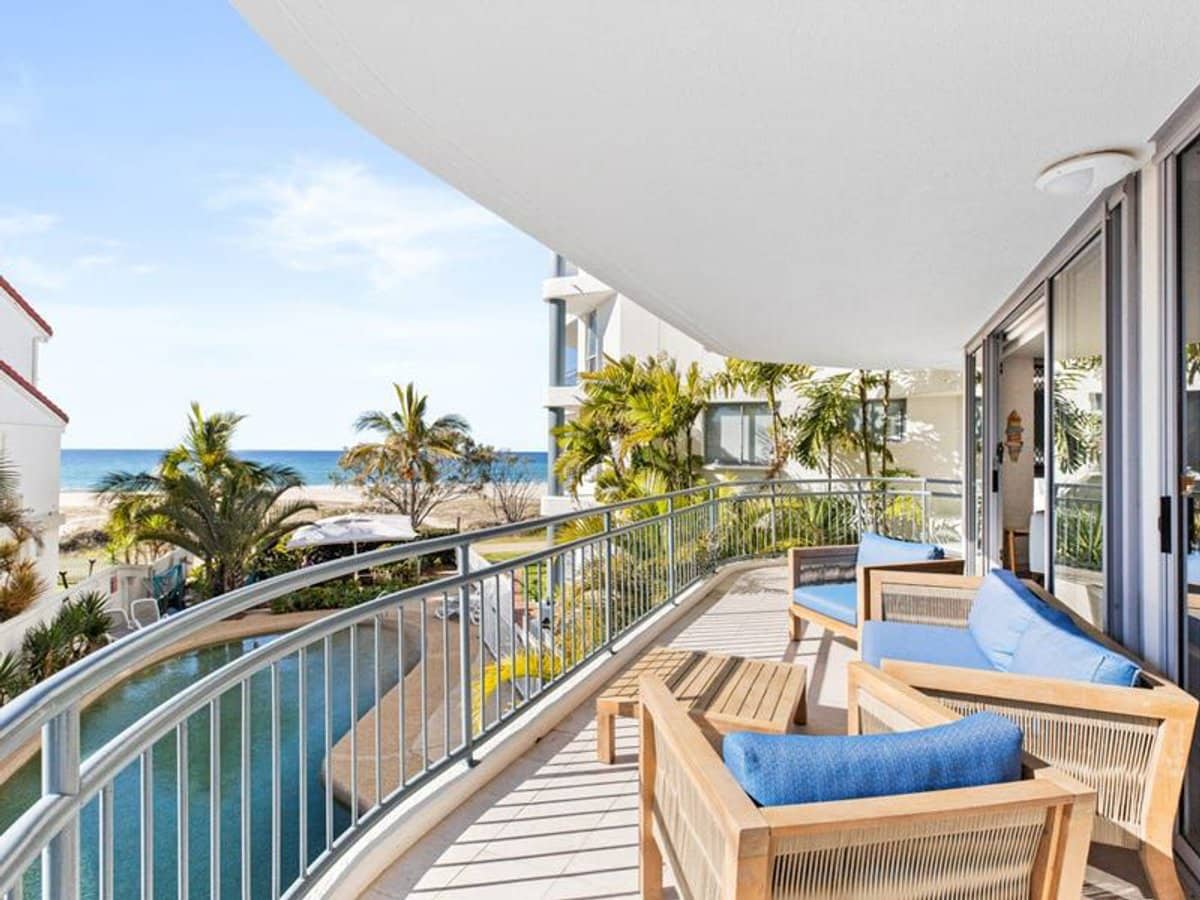 277 Golden Four Drive, Bilinga - Thumbnail 3